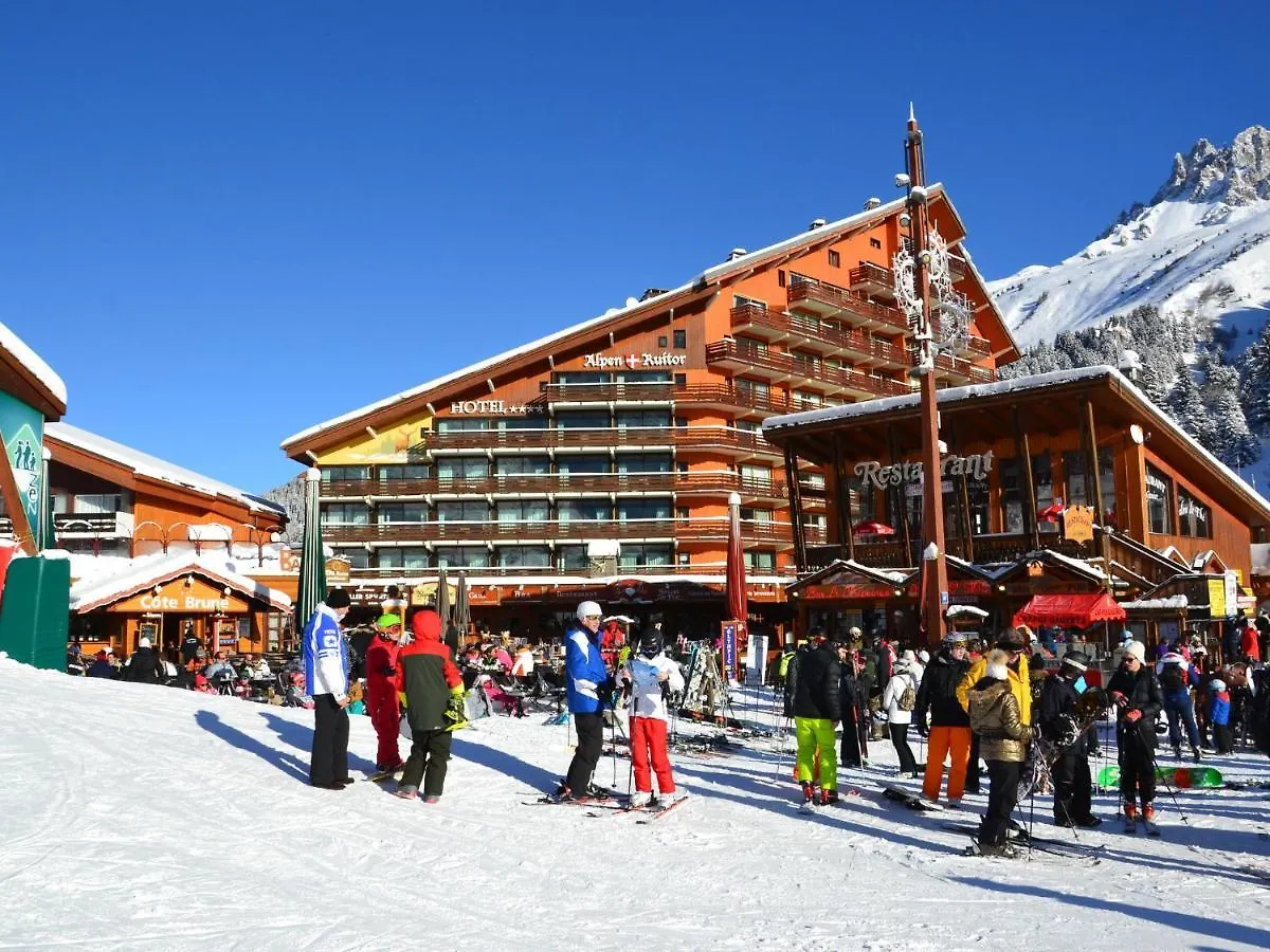 Stylish Apartment In M Ribel With Balcony Meribel