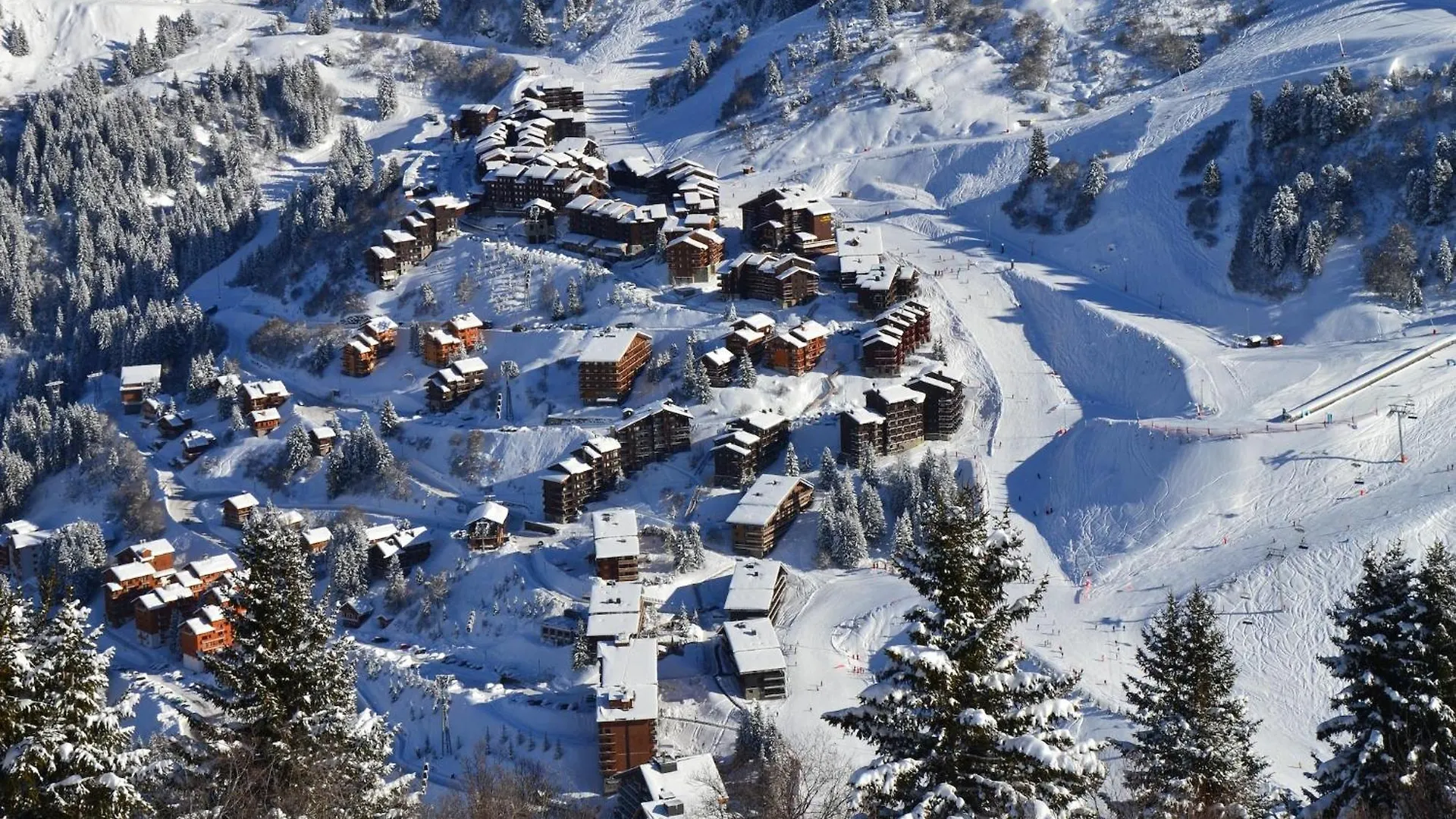 Stylish Apartment In M Ribel With Balcony Meribel 0*,