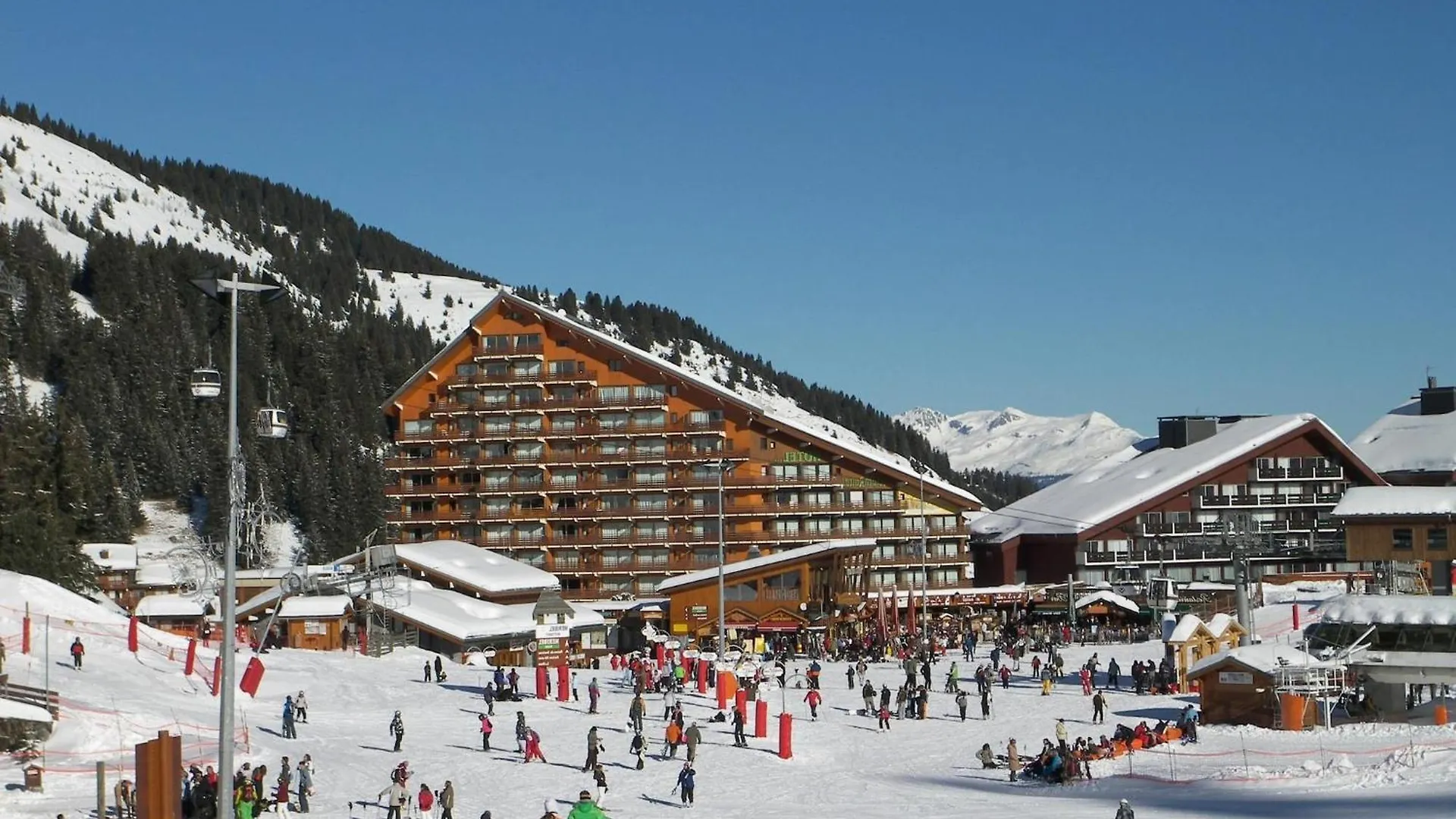 Stylish Apartment In M Ribel With Balcony Meribel