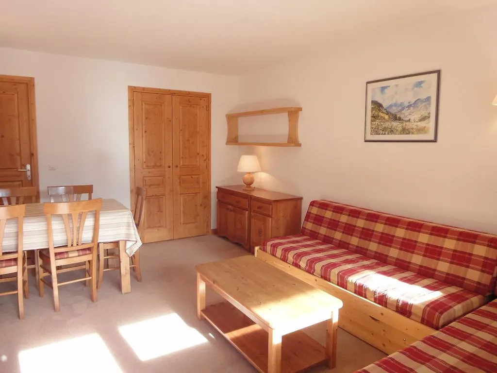 Stylish Apartment In M Ribel With Balcony Meribel